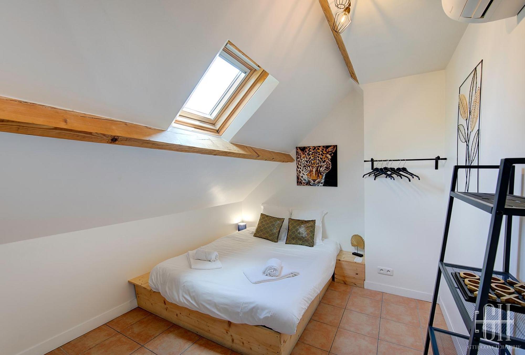 Le Qg Daire Tours Dış mekan fotoğraf